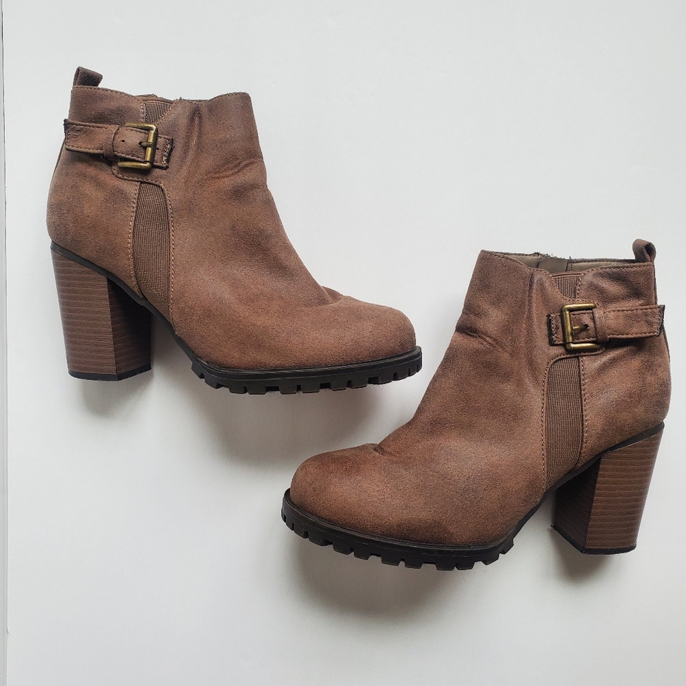 Brown Bootie Heels With Buckle
